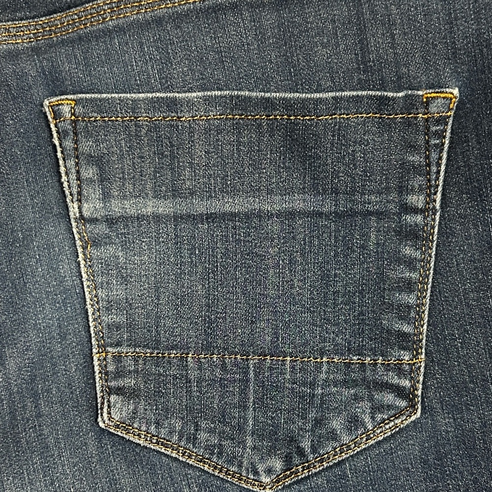 DUER Men’s L2X Performance Jeans - Slim Fit Stretch Blue 30 - (Fits 33x32.5)
O - Picture 10 of 17